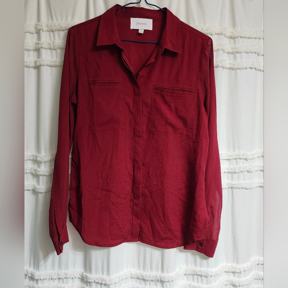Like new blouse.  Size small
